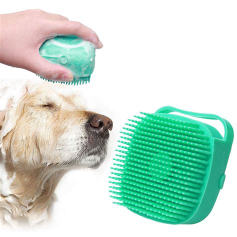Magic massage brush for dogse